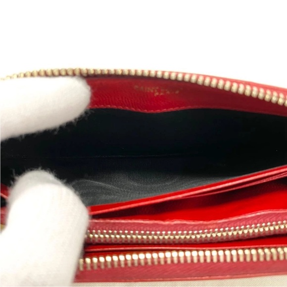 Yves Saint Laurent Red Quilted Leather Wallet - Picture 9 of 13